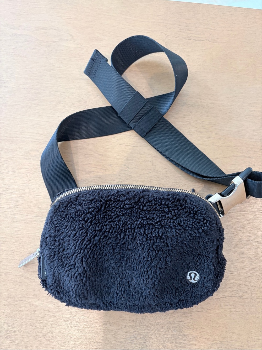 lululemon athletica Black Sherpa Crossbody Belt Bag - gold hardware